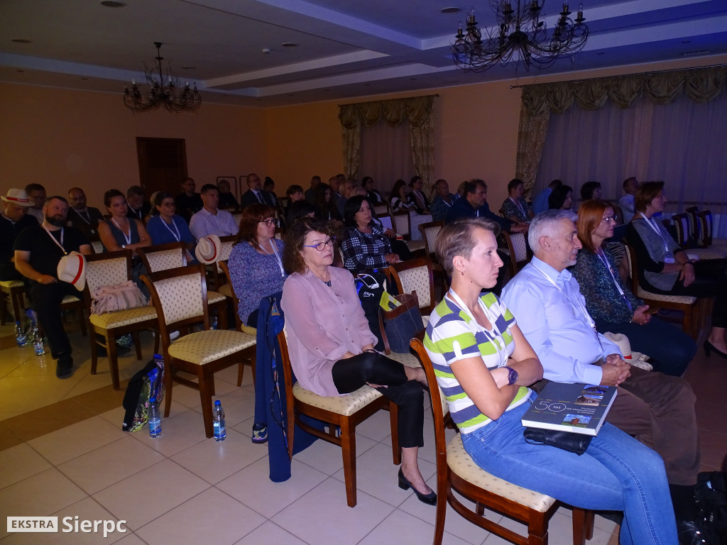 Konferencja w skansnie