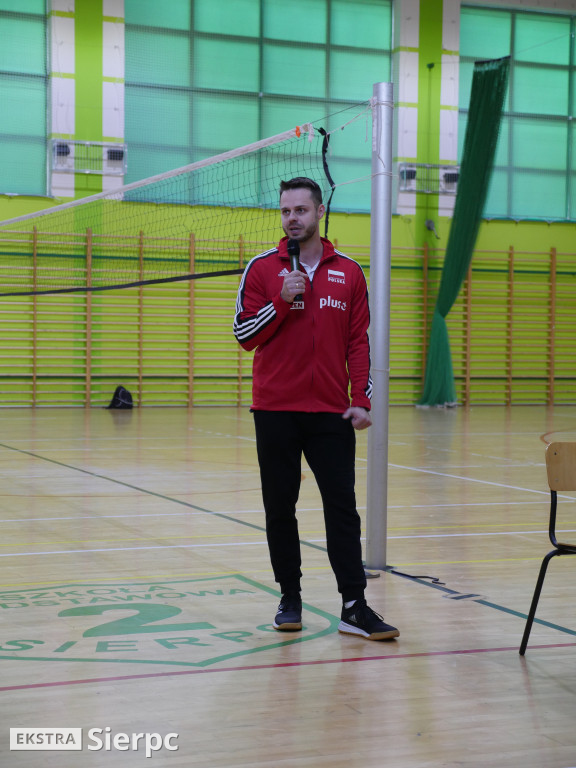 Siatkarski trening z  Mateuszem Grabdą