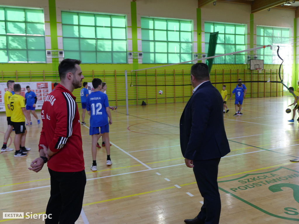Siatkarski trening z  Mateuszem Grabdą