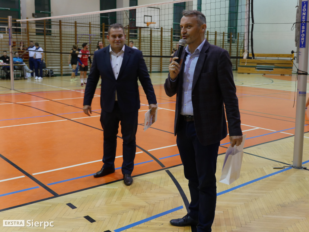 Mecz gwiazd sierpeckiej siatkówki