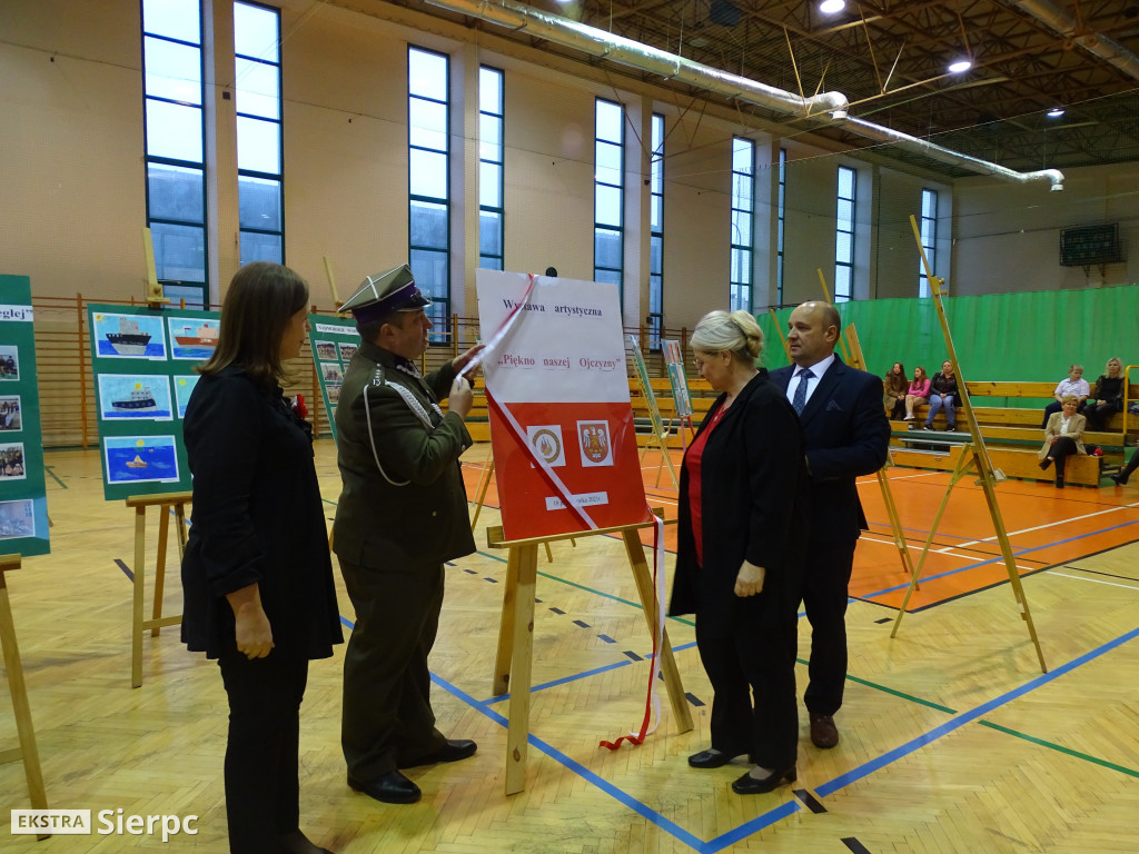 Wystawa Młodzi w działaniu dla Niepodległej