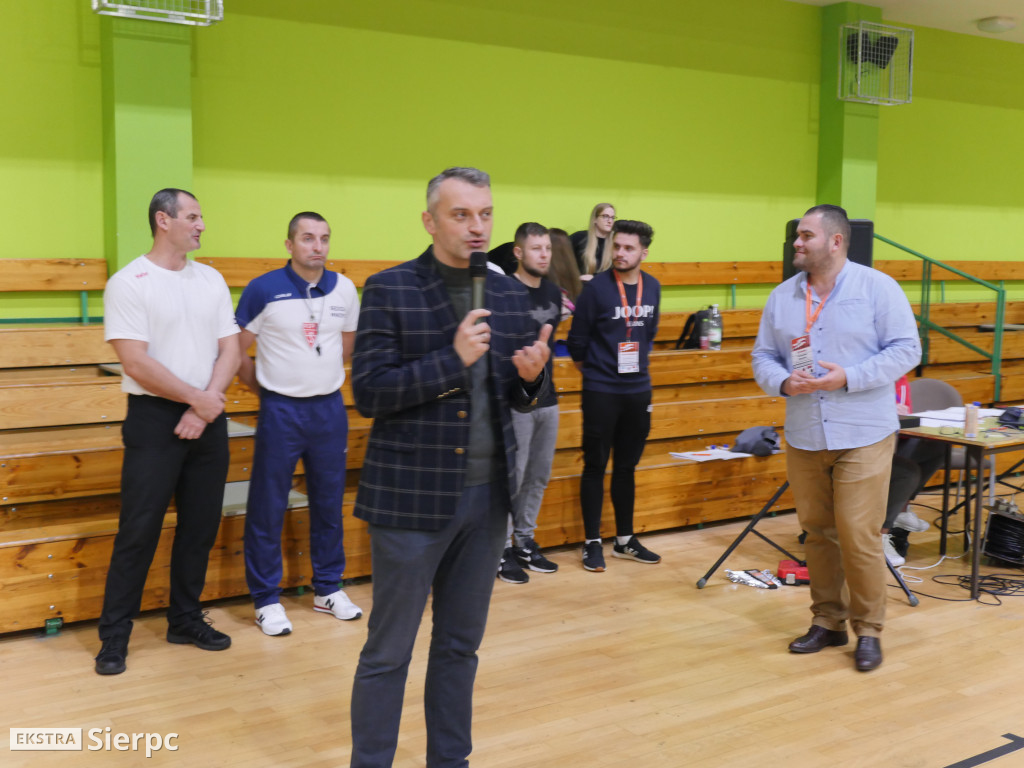 Turniej siatówki z okazji Święta Niepodległości