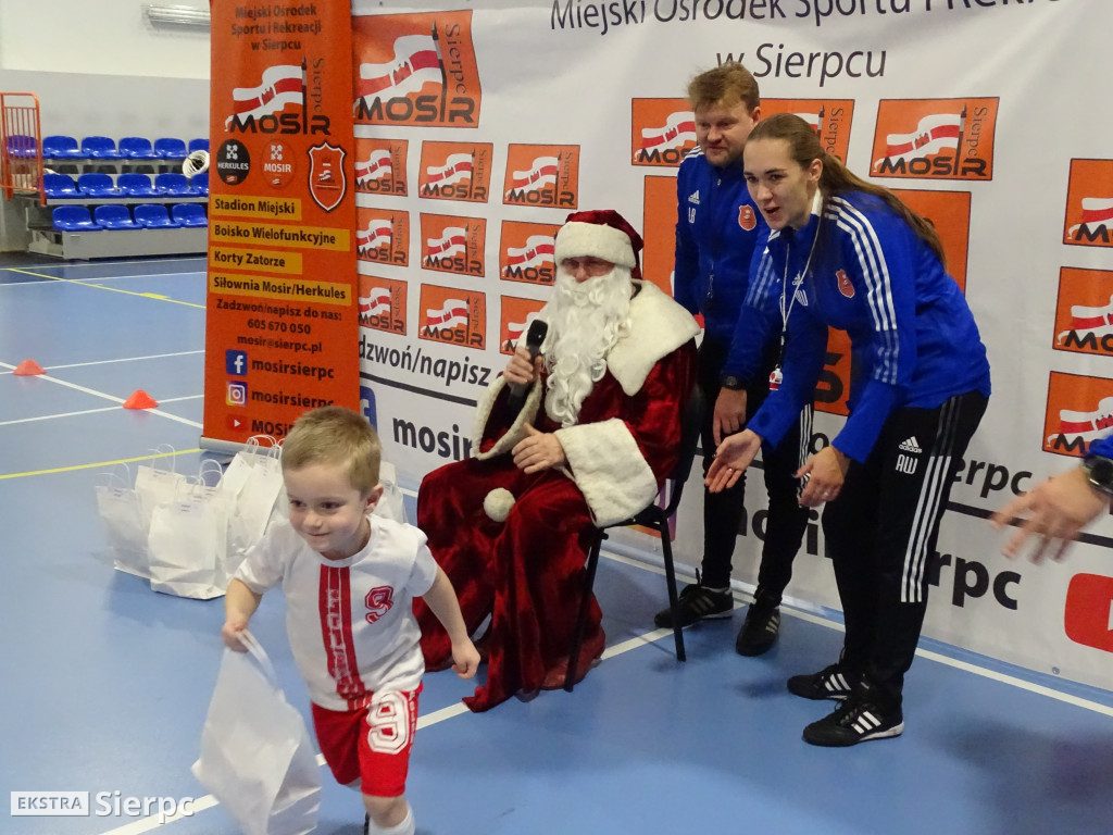 Mikołajki w Akademii MOSiR