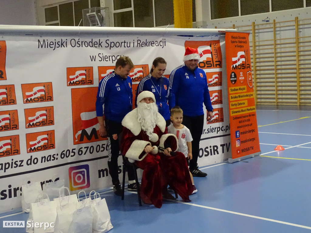 Mikołajki w Akademii MOSiR