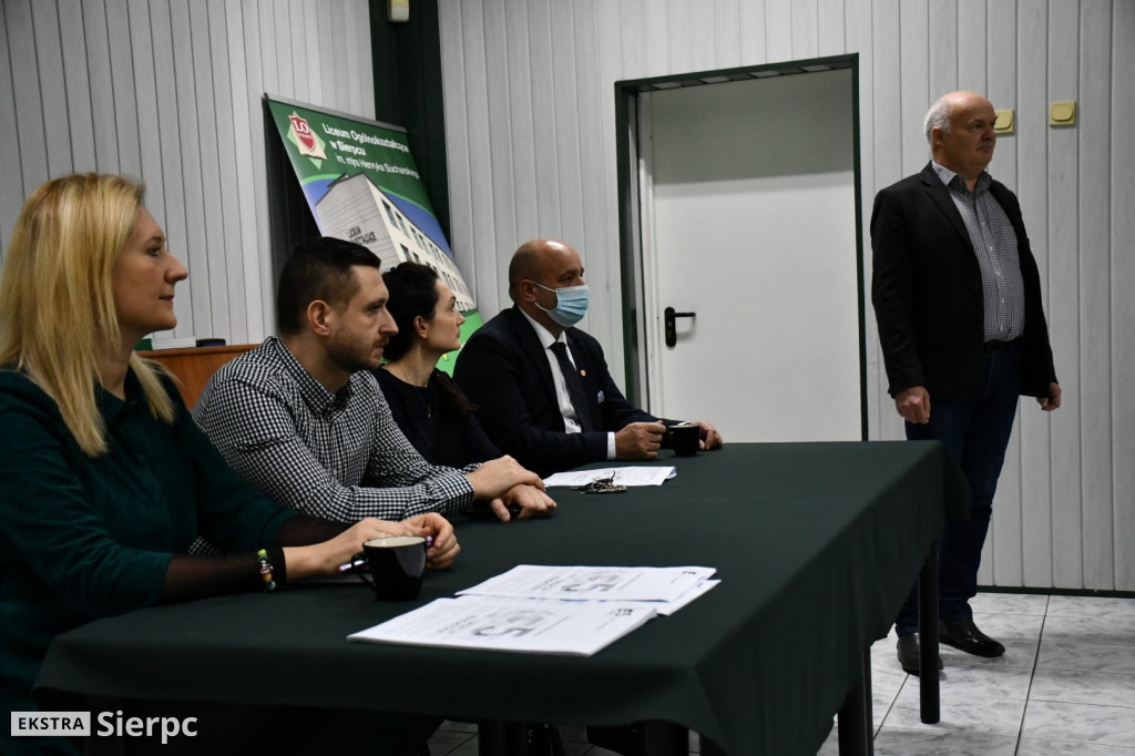 Inauguracja debat oksfordzkich w LO Sucharskiego