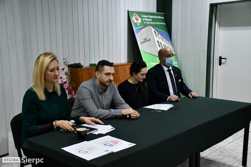 Inauguracja debat oksfordzkich w LO Sucharskiego