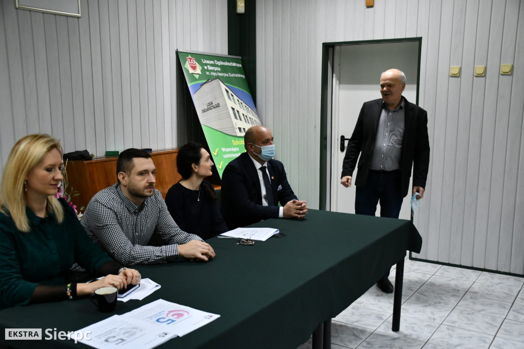 Inauguracja debat oksfordzkich w LO Sucharskiego