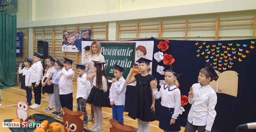 Pasowanie na ucznia w Jeżewie