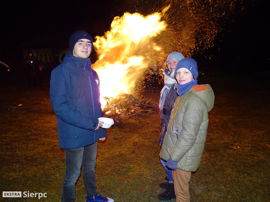 Palenie choinki na Zatorzu