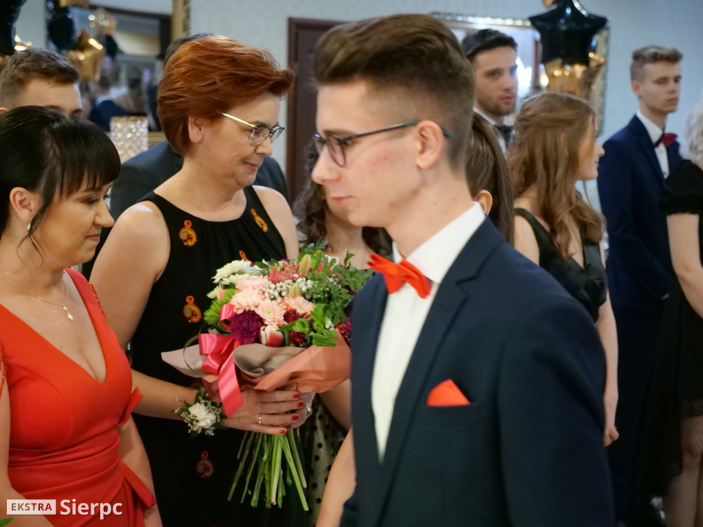Studniówka w LO