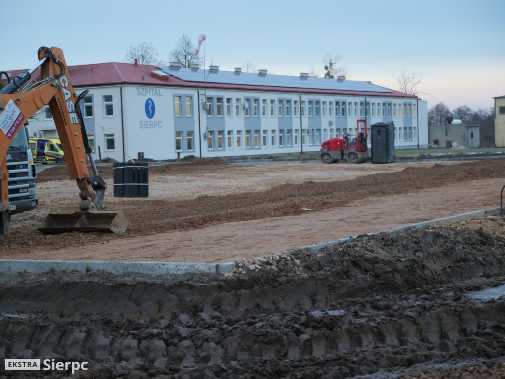 Budowa parkingu przy szpitalu