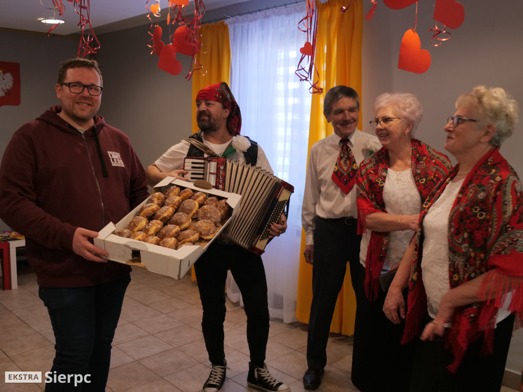 Tłusty czwartek w Klubie Seniora