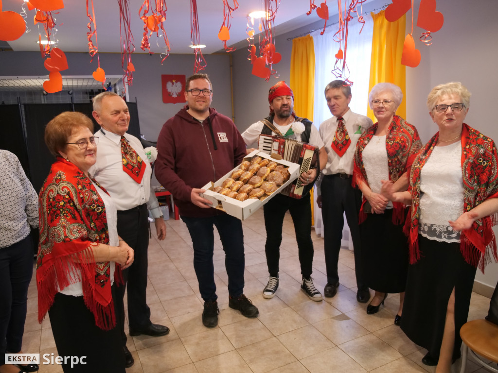 Tłusty czwartek w Klubie Seniora
