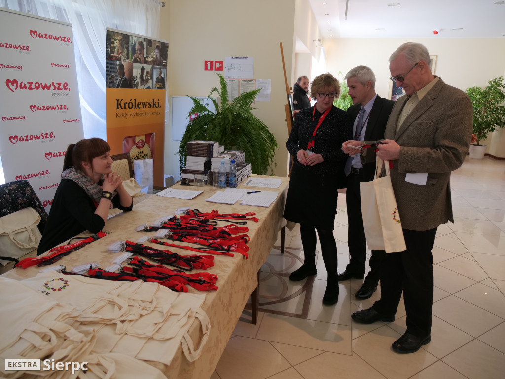 Konferencja muzealników w skansenie