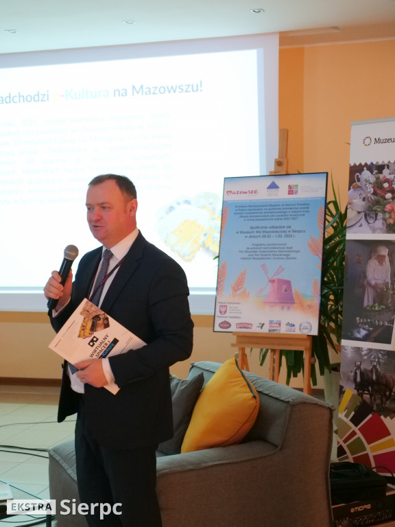 Konferencja muzealników w skansenie
