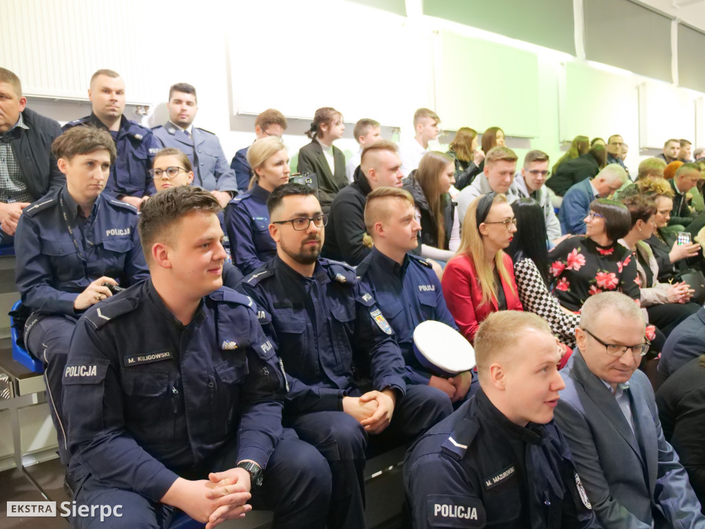 Ślubowanie i promocja klas policyjnych