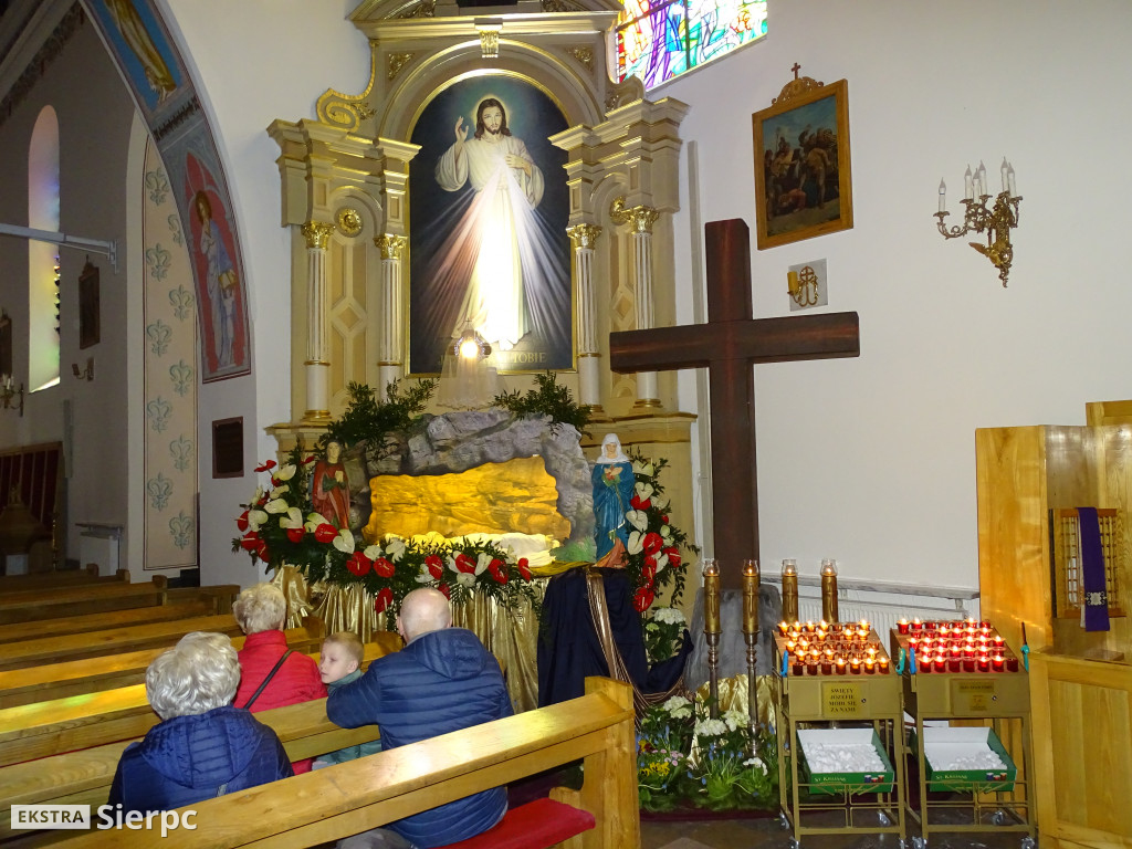 Wielka Sobota w sierpeckich kościołach
