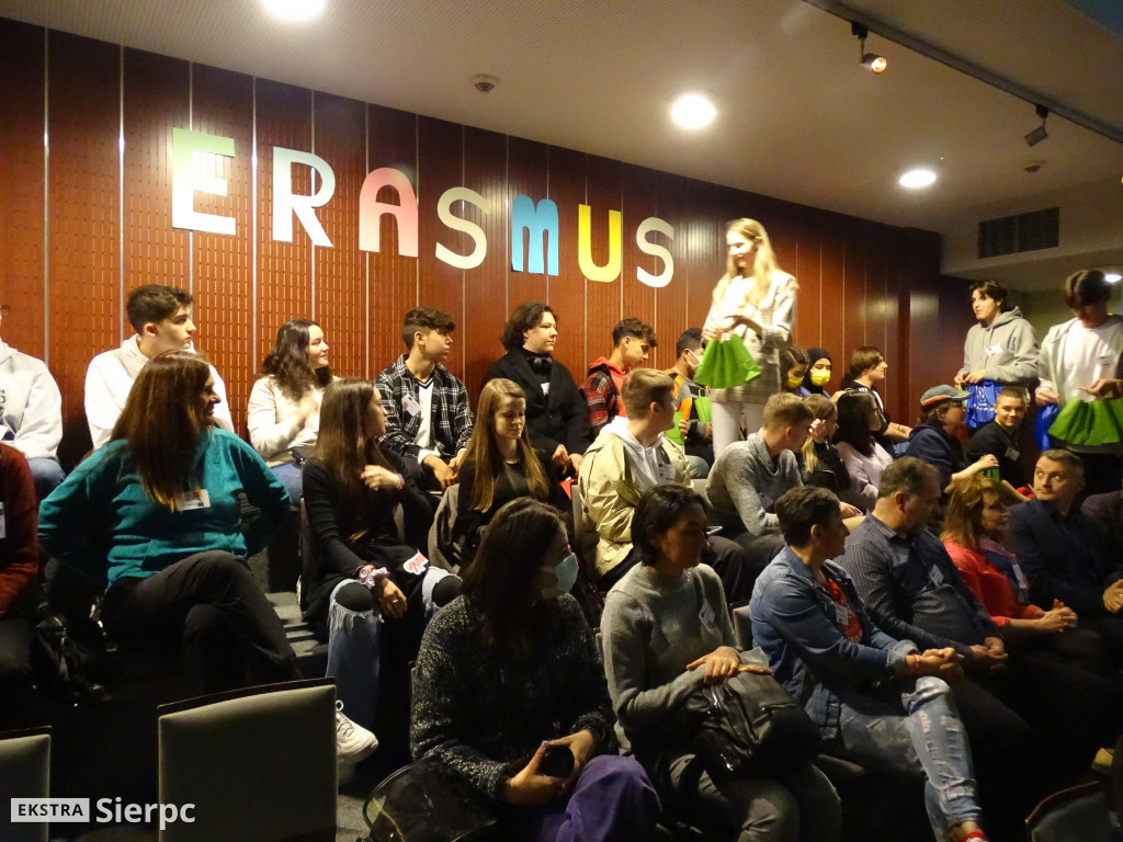 Leonium i Erasmus+