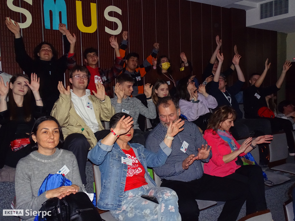 Leonium i Erasmus+