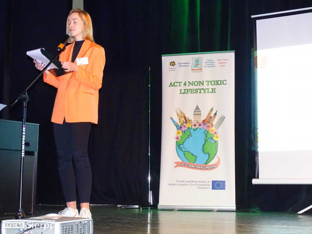 Leonium i Erasmus+