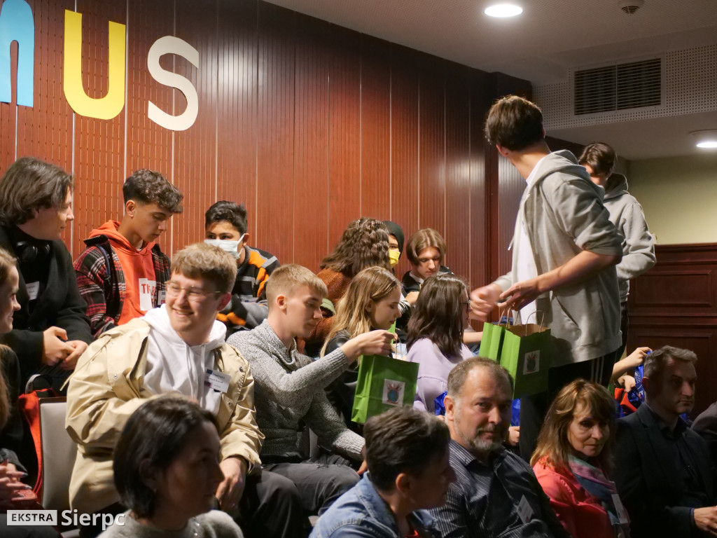 Leonium i Erasmus+