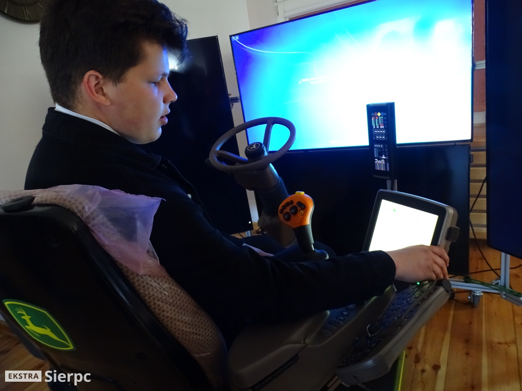 Tydzień otwarty ZSCKR w Studzieńcu
