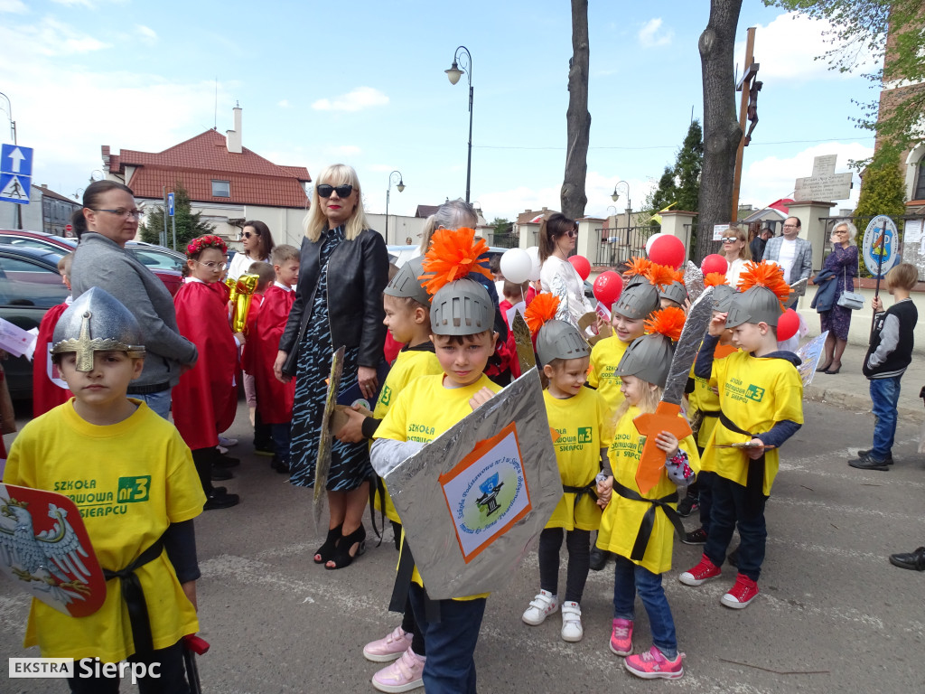 Korowód ulicami miasta