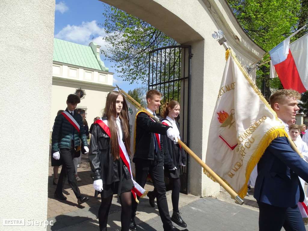 Korowód ulicami miasta