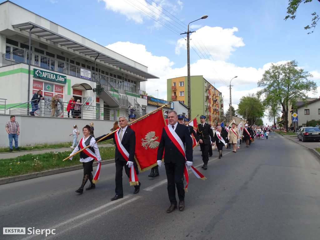 Korowód ulicami miasta