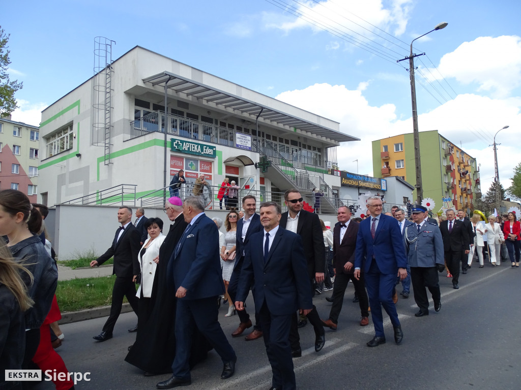 Korowód ulicami miasta