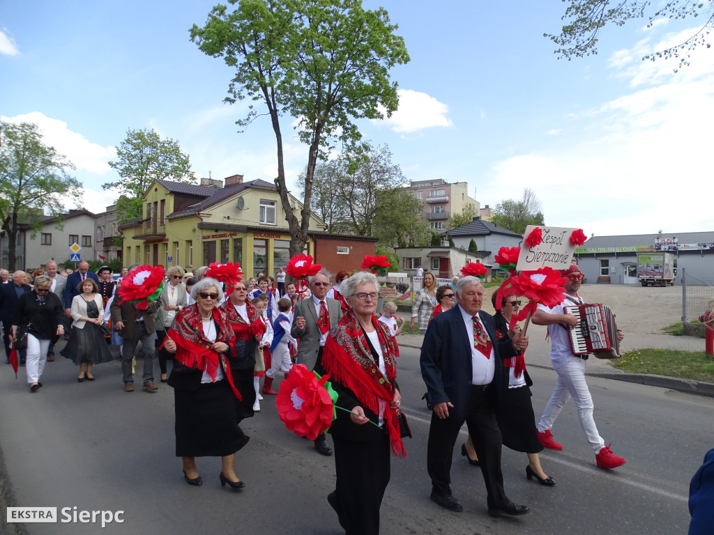 Korowód ulicami miasta