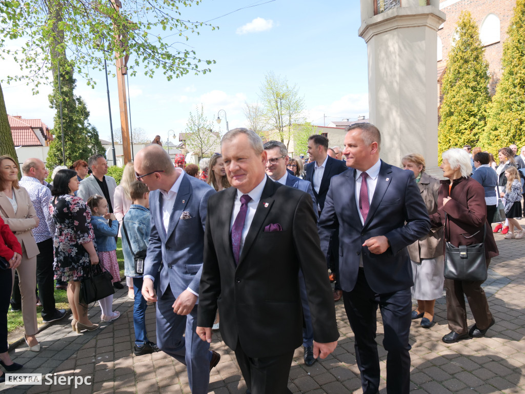 Korowód ulicami miasta