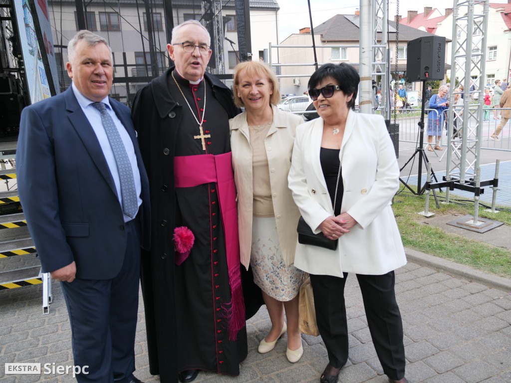 Korowód ulicami miasta