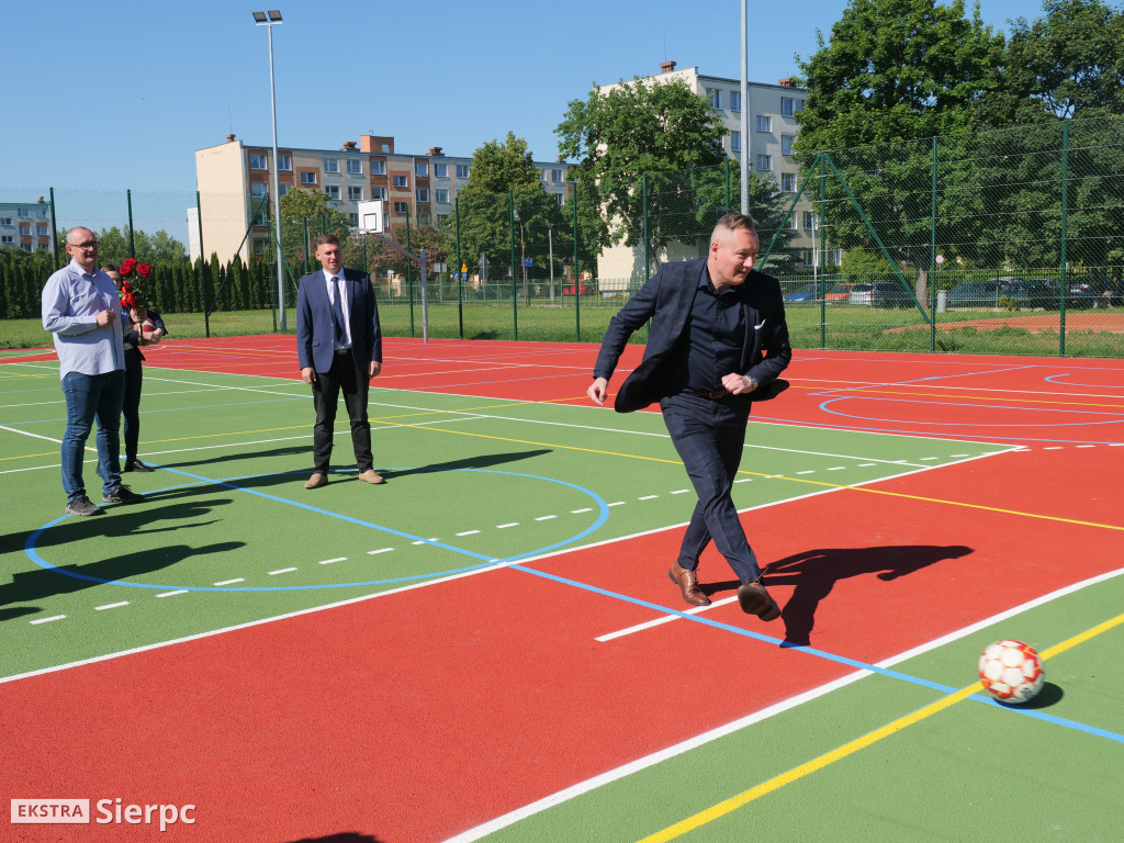 Odbiór techniczny boiska przy LO