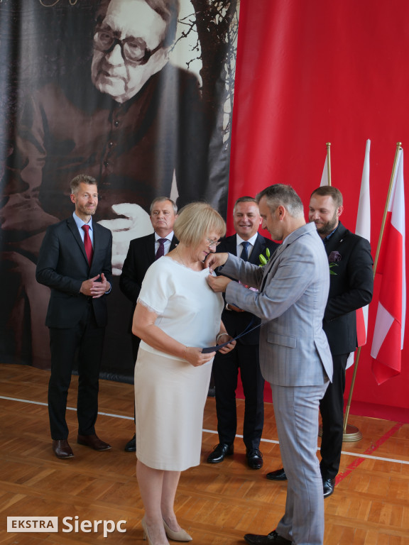 Pożegnanie dyrektor i absolwentów Trójki