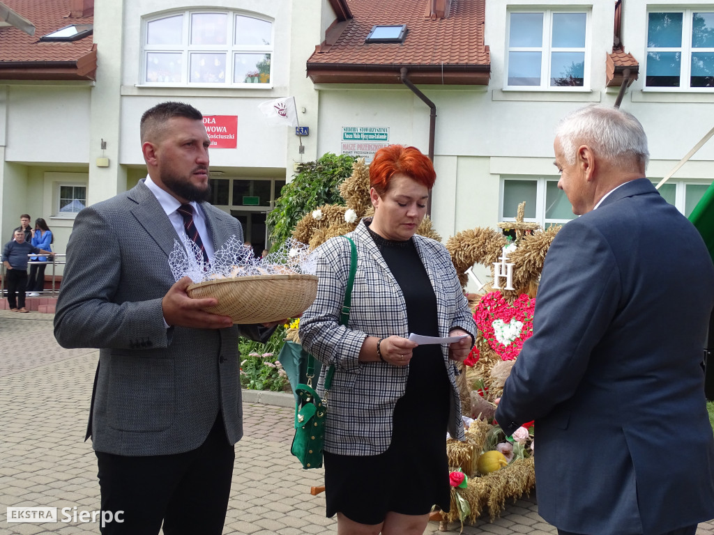 Dożynki gminne w Łukomiu