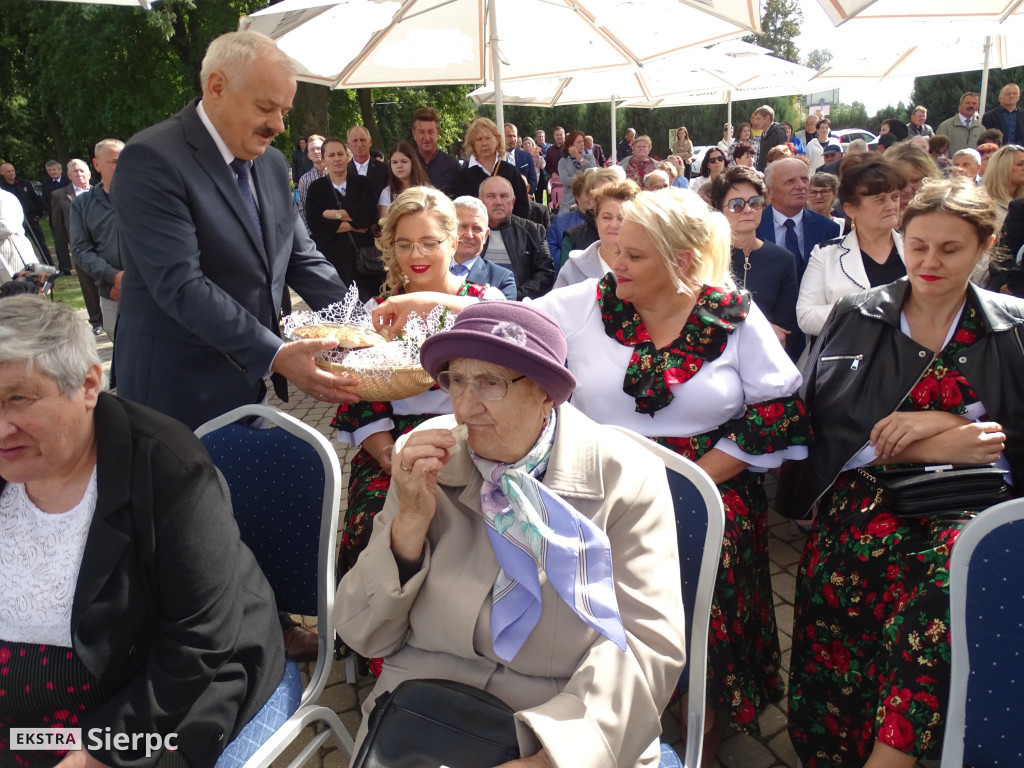 Dożynki gminne w Łukomiu