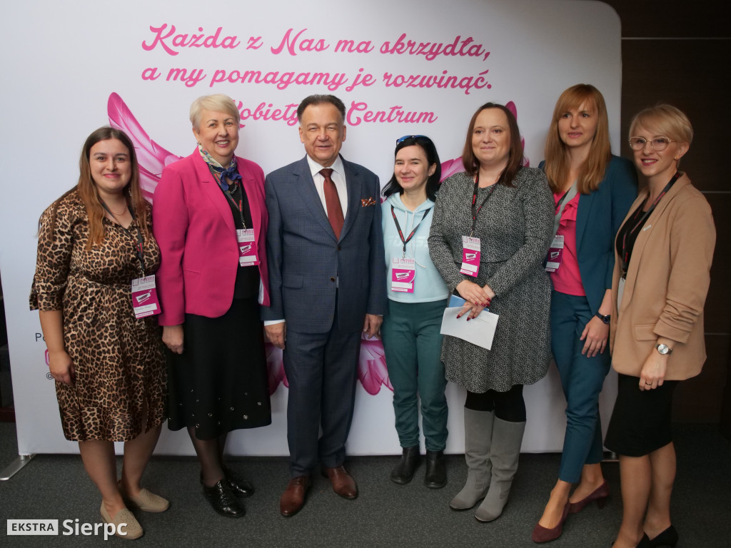 Regionalna Akademia Liderek Kobiet w Centrum