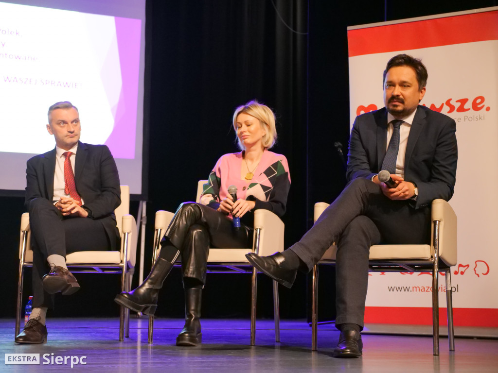 Regionalna Akademia Liderek Kobiet w Centrum
