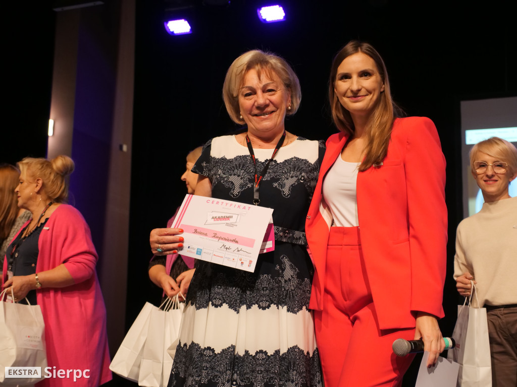 Regionalna Akademia Liderek Kobiet w Centrum