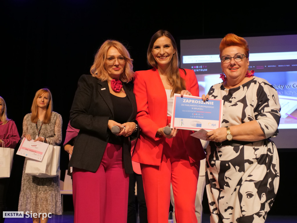 Regionalna Akademia Liderek Kobiet w Centrum