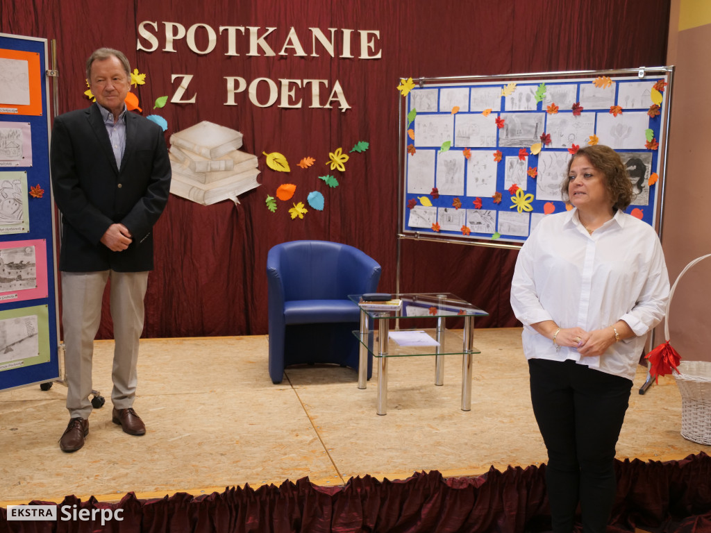 Spotkanie z poetą w Dwójce