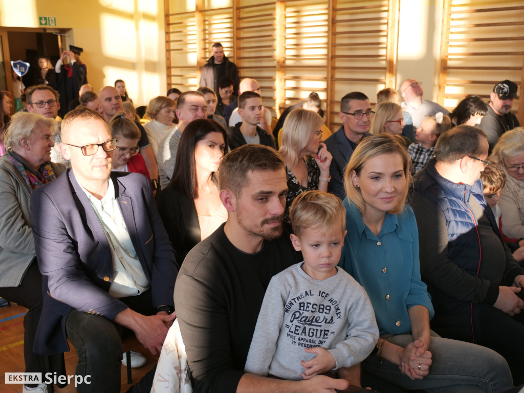 Ślubowanie pierwszoklasistów w Trójce