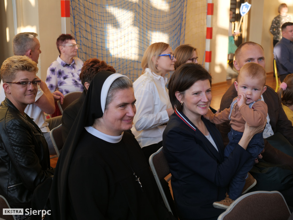 Ślubowanie pierwszoklasistów w Trójce