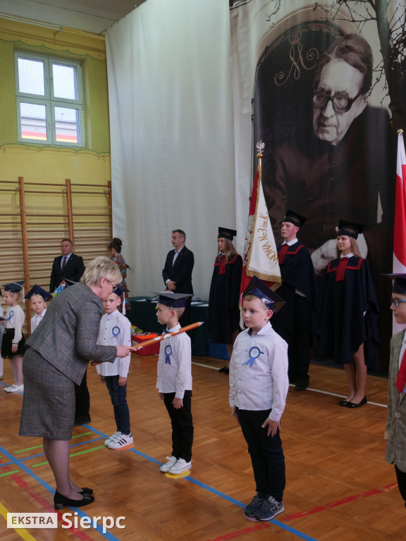 Ślubowanie pierwszoklasistów w Trójce
