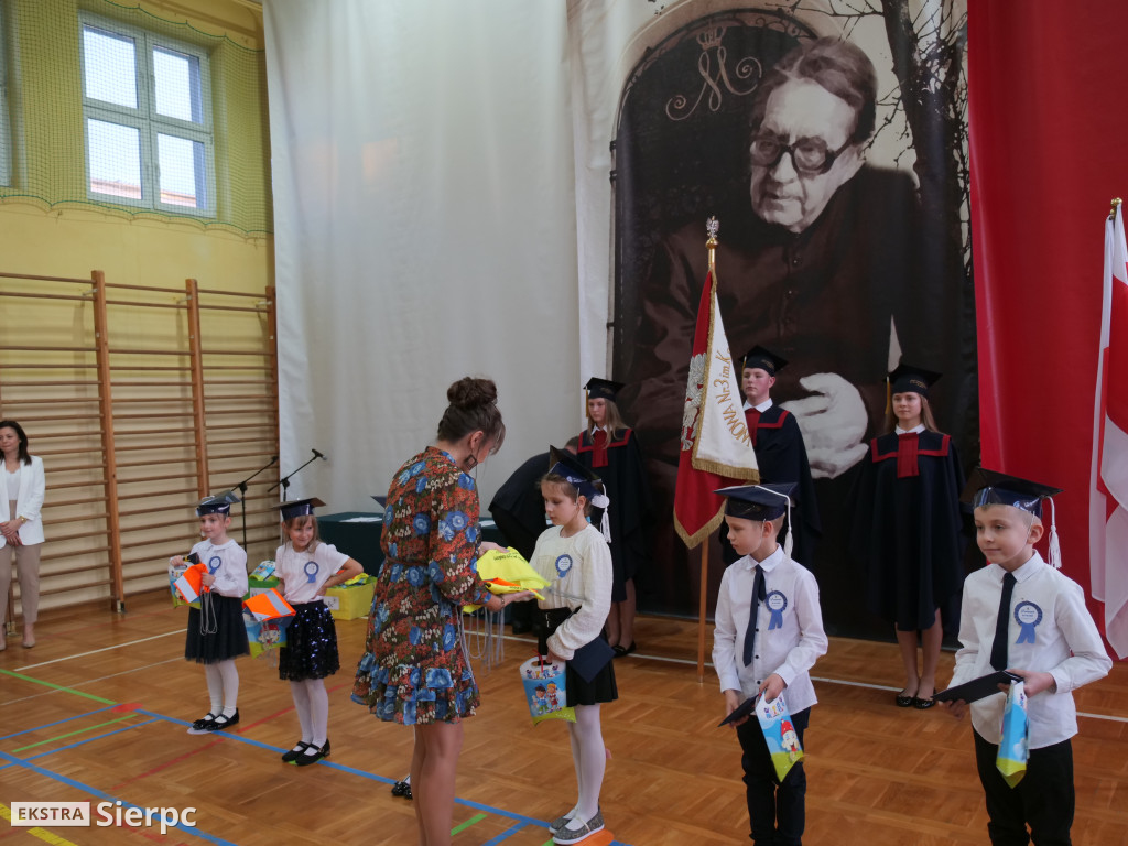 Ślubowanie pierwszoklasistów w Trójce