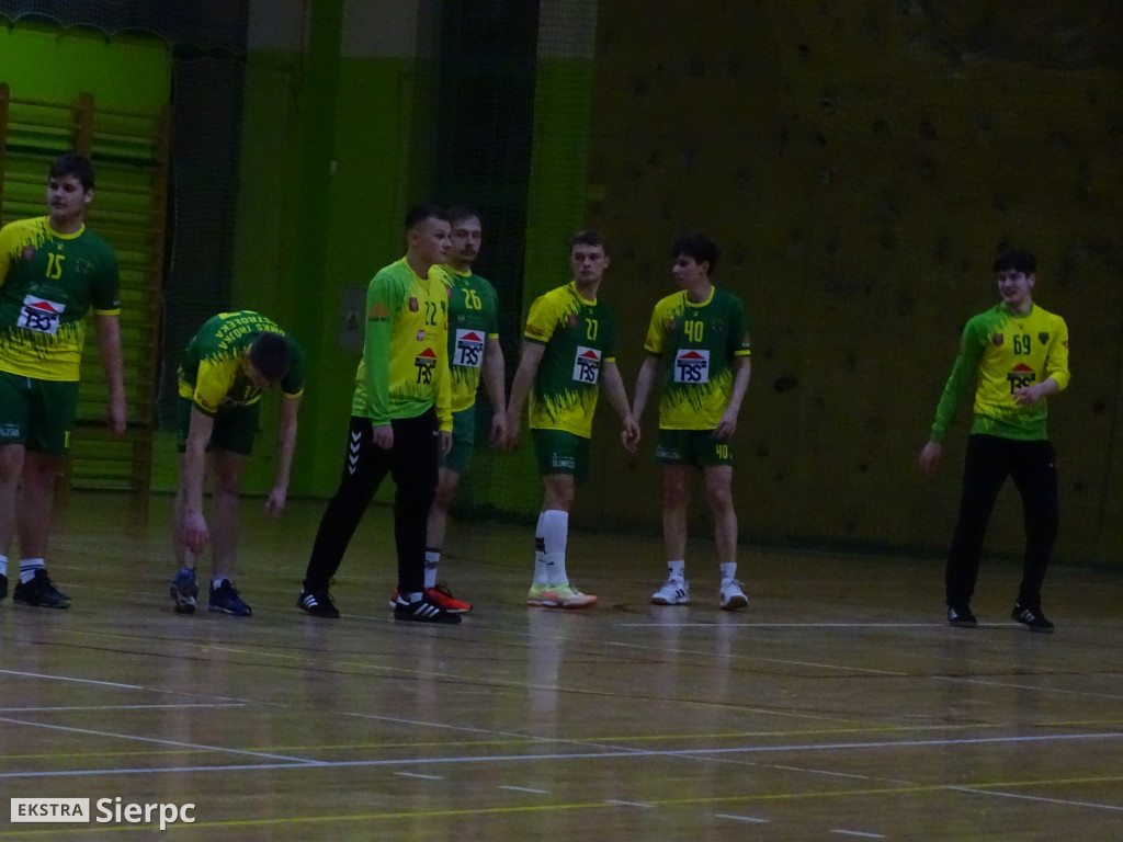 Mazur Sierpc — Trójka Ostrołęka