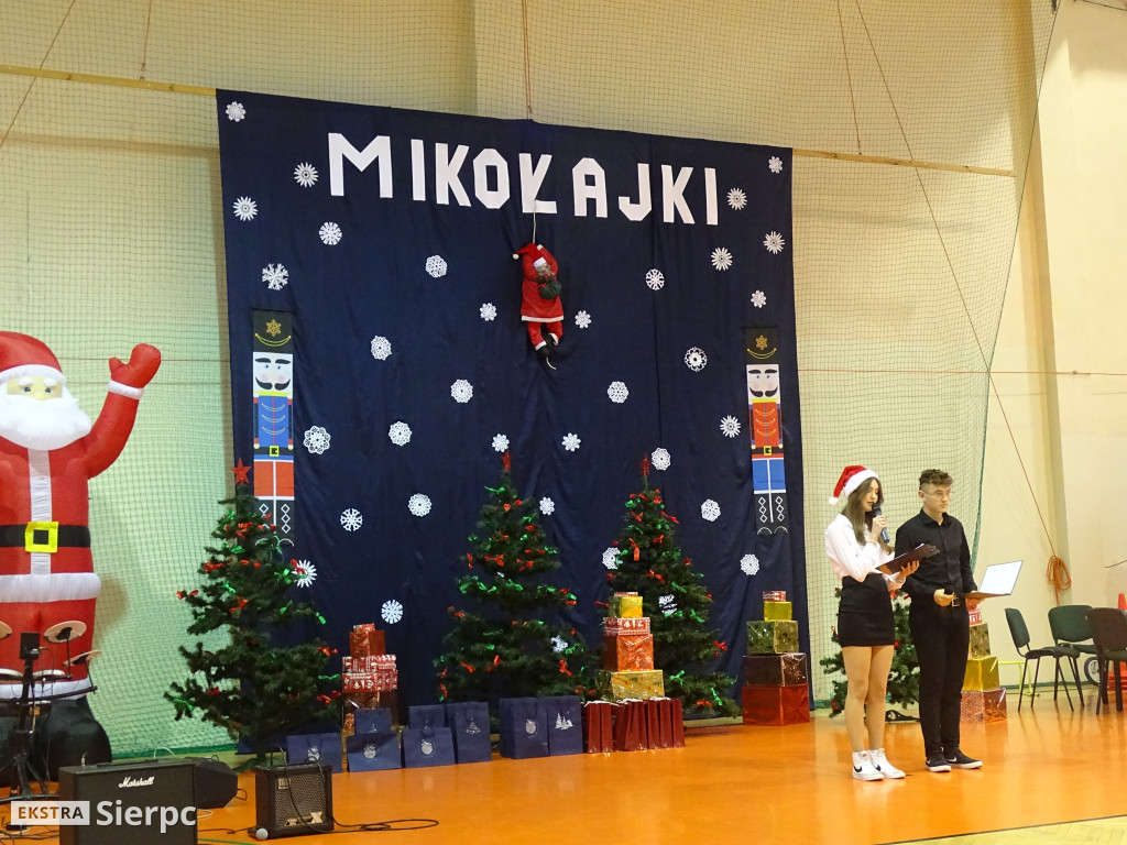 Międzynarodowe mikołajki w LO