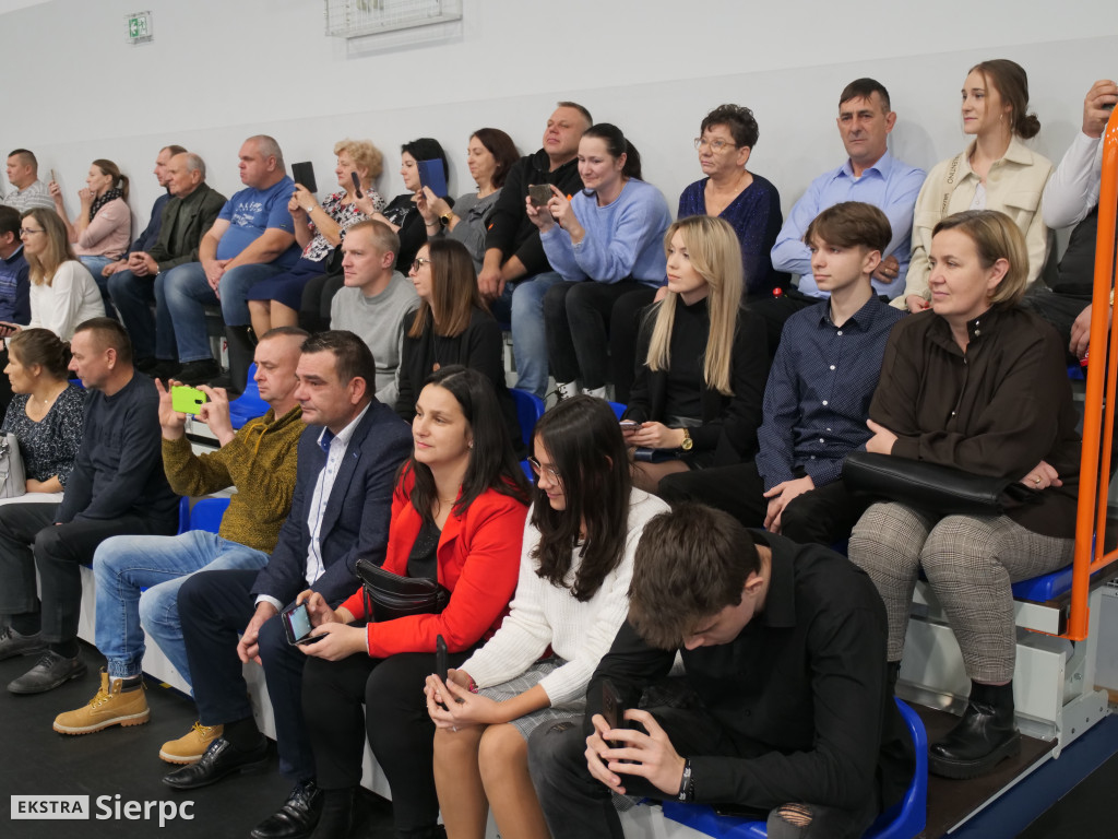 Promocja i ślubowanie klas policyjnych