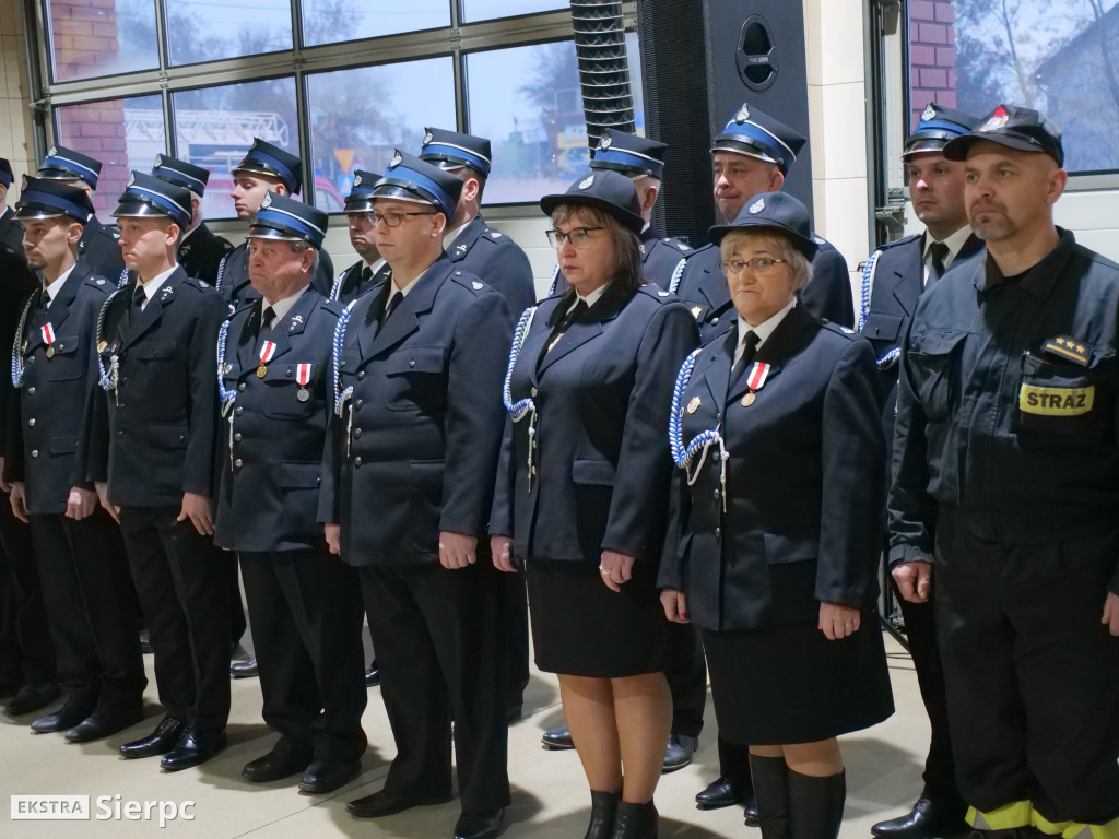 Przekazania samochodów dla strażaków